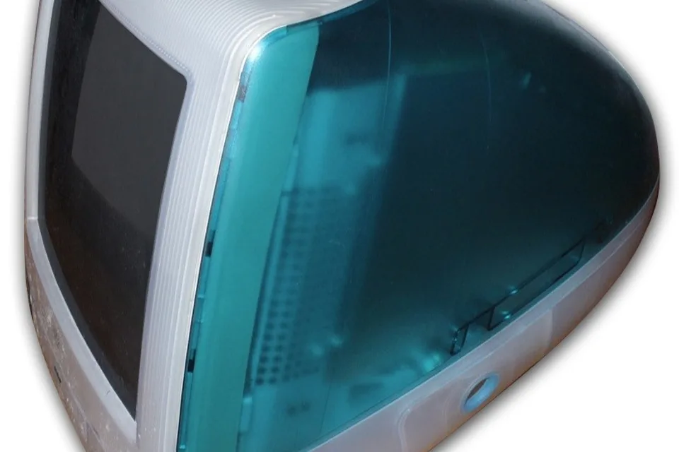 iMac Bondi Blue — first generation iMac (1998) by Flickr (anonymous), selected as a documented reference for Y2K